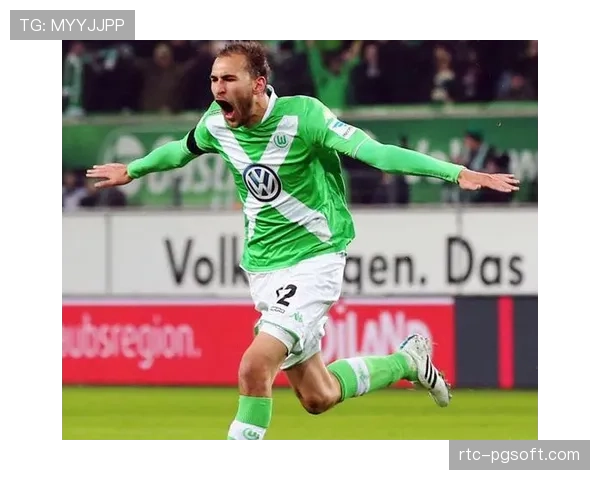 荷兰国家队公布新一期大名单，多名年轻球员首次入选